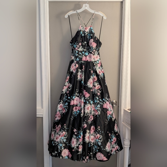 Blondie Nites Black Multi Floral Halter-Neck Prom Ball Gown Dress Junior's 11 - Picture 4 of 12